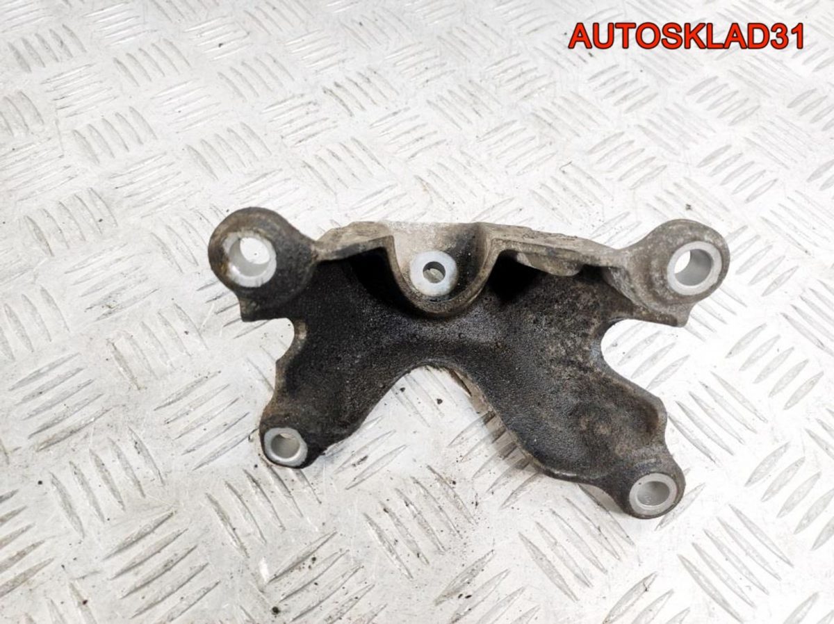 Кронштейн двигателя левый Audi A6 C6 2,4 BDW 4F0199307M - АвтоСклад31.рф - авторазборка контрактные б/у запчасти в г. Белгород