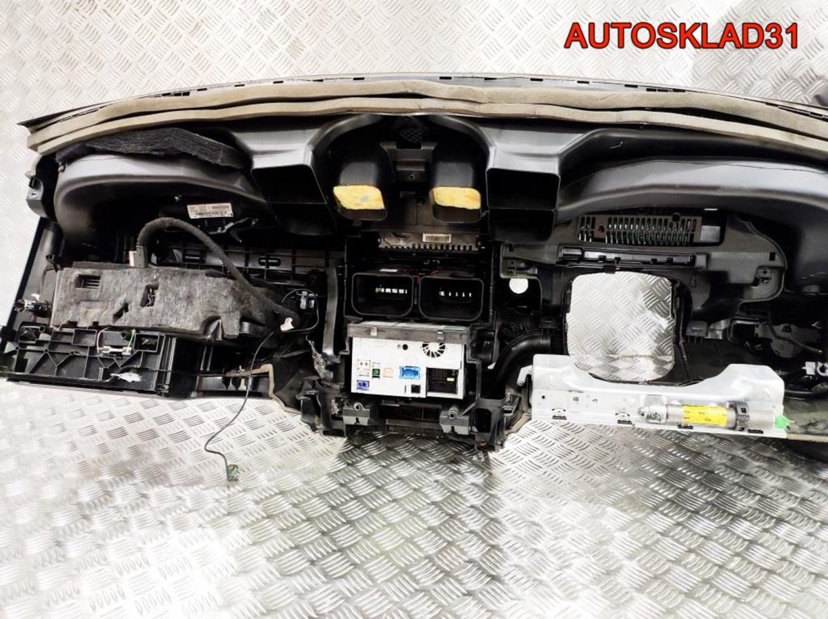 Торпедо Голое Mercedes GLK X204 A20468049879 - АвтоСклад31.рф - авторазборка контрактные б/у запчасти в г. Белгород