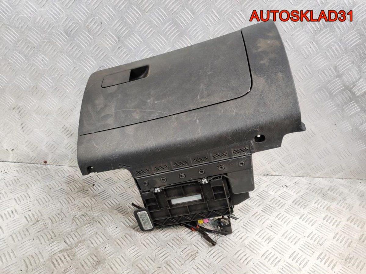 Бардачок Skoda Rapid 5JB857264 - АвтоСклад31.рф - авторазборка контрактные б/у запчасти в г. Белгород