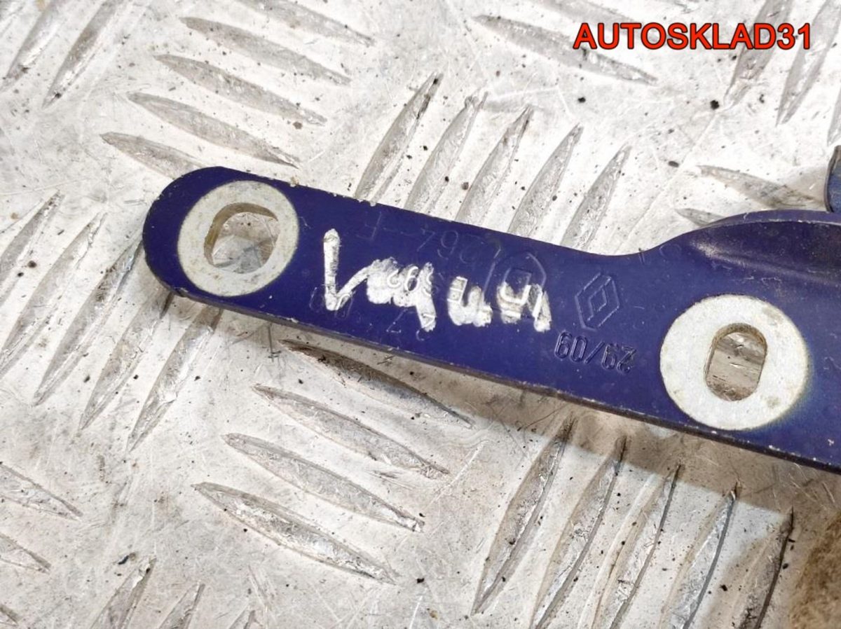 Петля капота правая Renault Logan 1 6001546876 - АвтоСклад31.рф - авторазборка контрактные б/у запчасти в г. Белгород