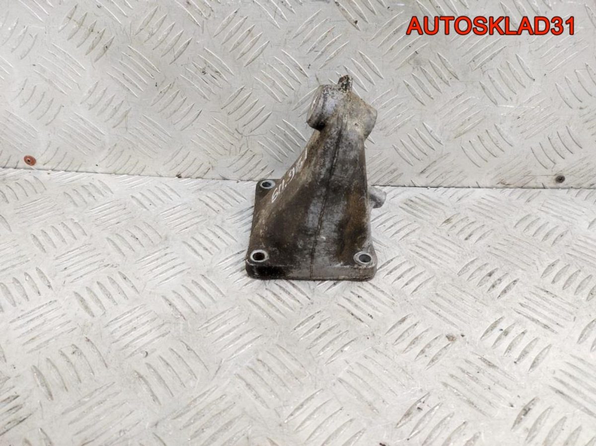 Кронштейн двигателя правый Mercedes Benz W210 2.2 CDI A6042230004 - АвтоСклад31.рф - авторазборка контрактные б/у запчасти в г. Белгород