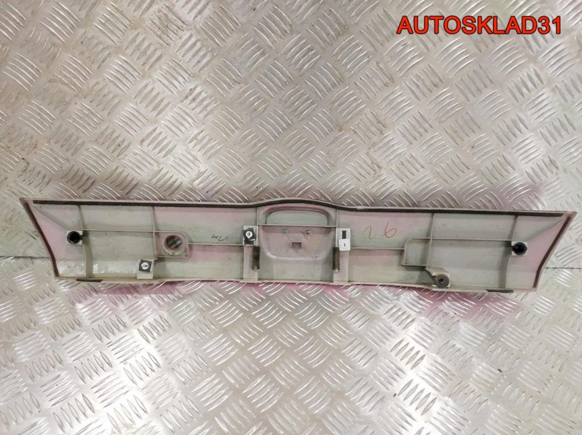 Накладка двери багажника Honda Jazz 77890SAA0030 - АвтоСклад31.рф - авторазборка контрактные б/у запчасти в г. Белгород