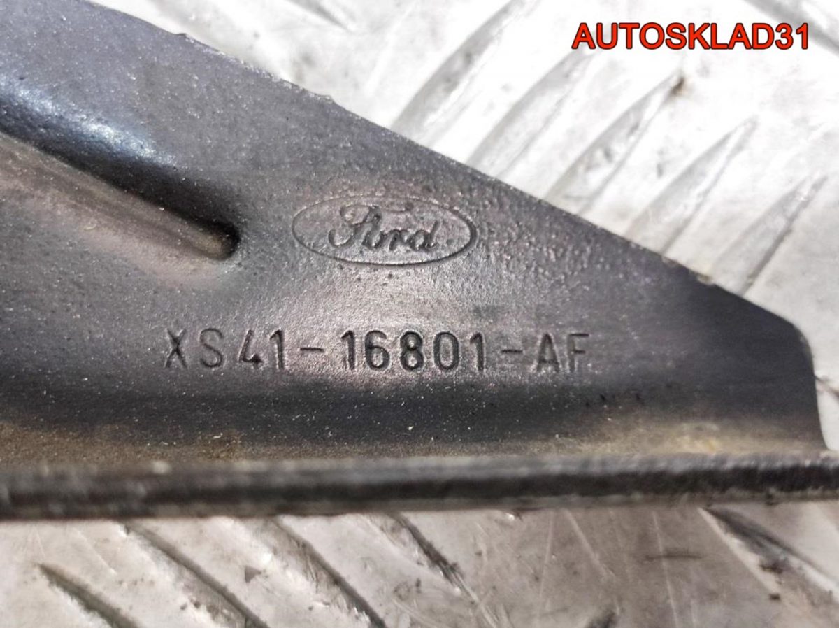 Петля капота левая Ford Focus 1 XS4116801AF - АвтоСклад31.рф - авторазборка контрактные б/у запчасти в г. Белгород