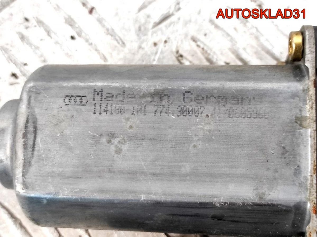 Моторчик стеклоподъемника п/п Audi A3 8L3959802 - АвтоСклад31.рф - авторазборка контрактные б/у запчасти в г. Белгород