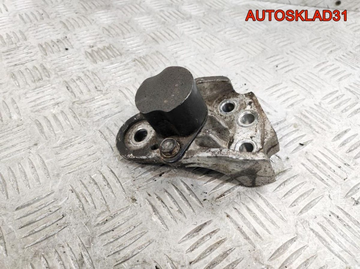 Кронштейн двигателя правый Hyundai Getz 1,3 G4EA 218401C300 - АвтоСклад31.рф - авторазборка контрактные б/у запчасти в г. Белгород