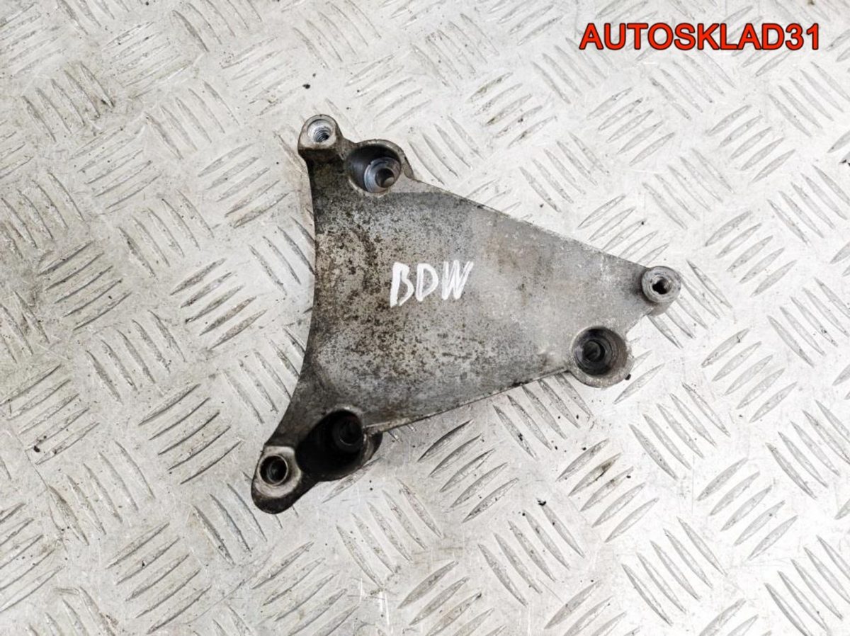 Кронштейн кондиционера Audi A6 C6 2,4 BDW 06E260835C - АвтоСклад31.рф - авторазборка контрактные б/у запчасти в г. Белгород