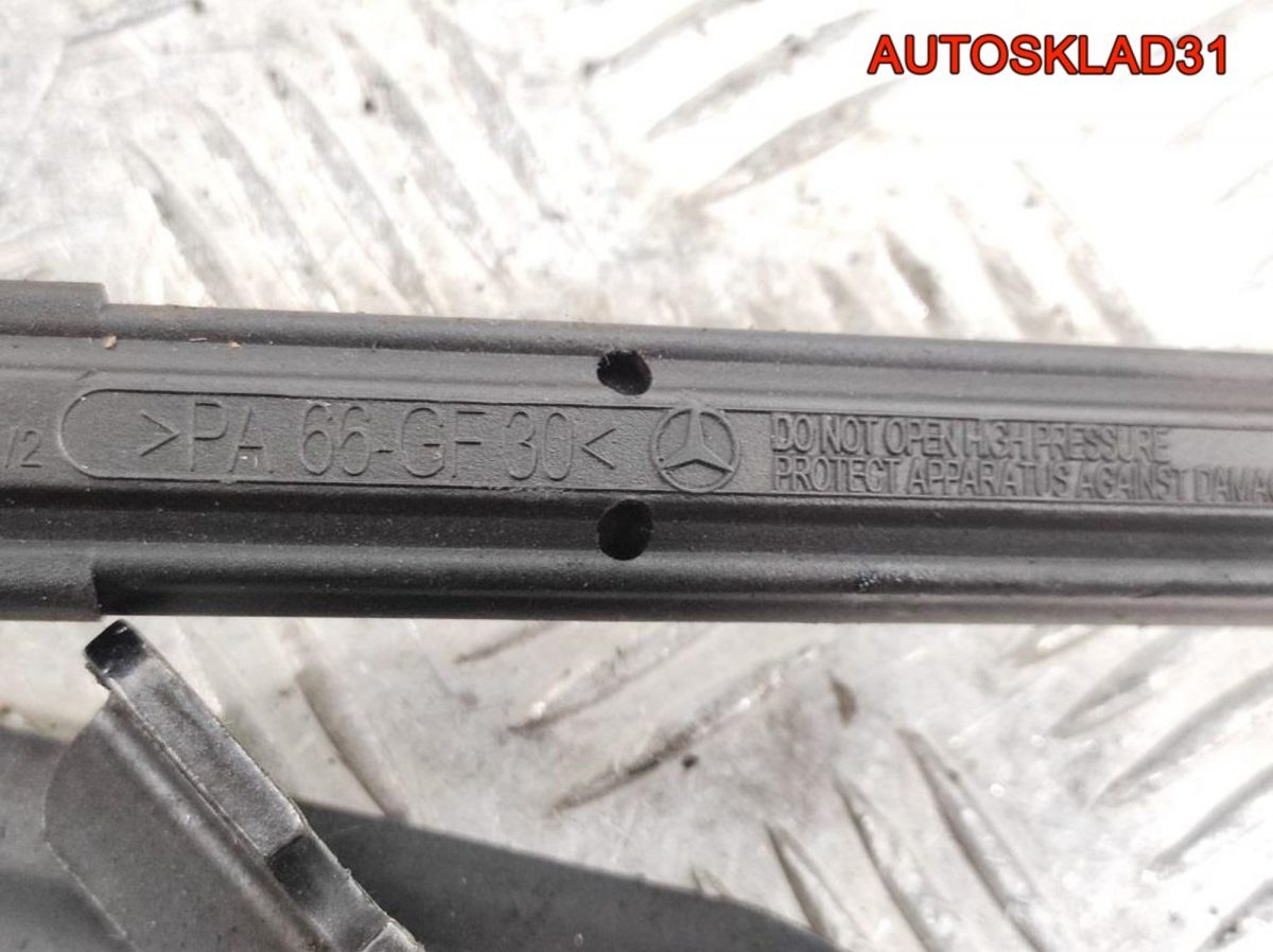 Петля капота левая Mercedes GLK X204 A2048801128 - АвтоСклад31.рф - авторазборка контрактные б/у запчасти в г. Белгород