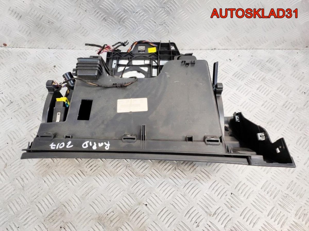 Бардачок Skoda Rapid 5JB857264 - АвтоСклад31.рф - авторазборка контрактные б/у запчасти в г. Белгород