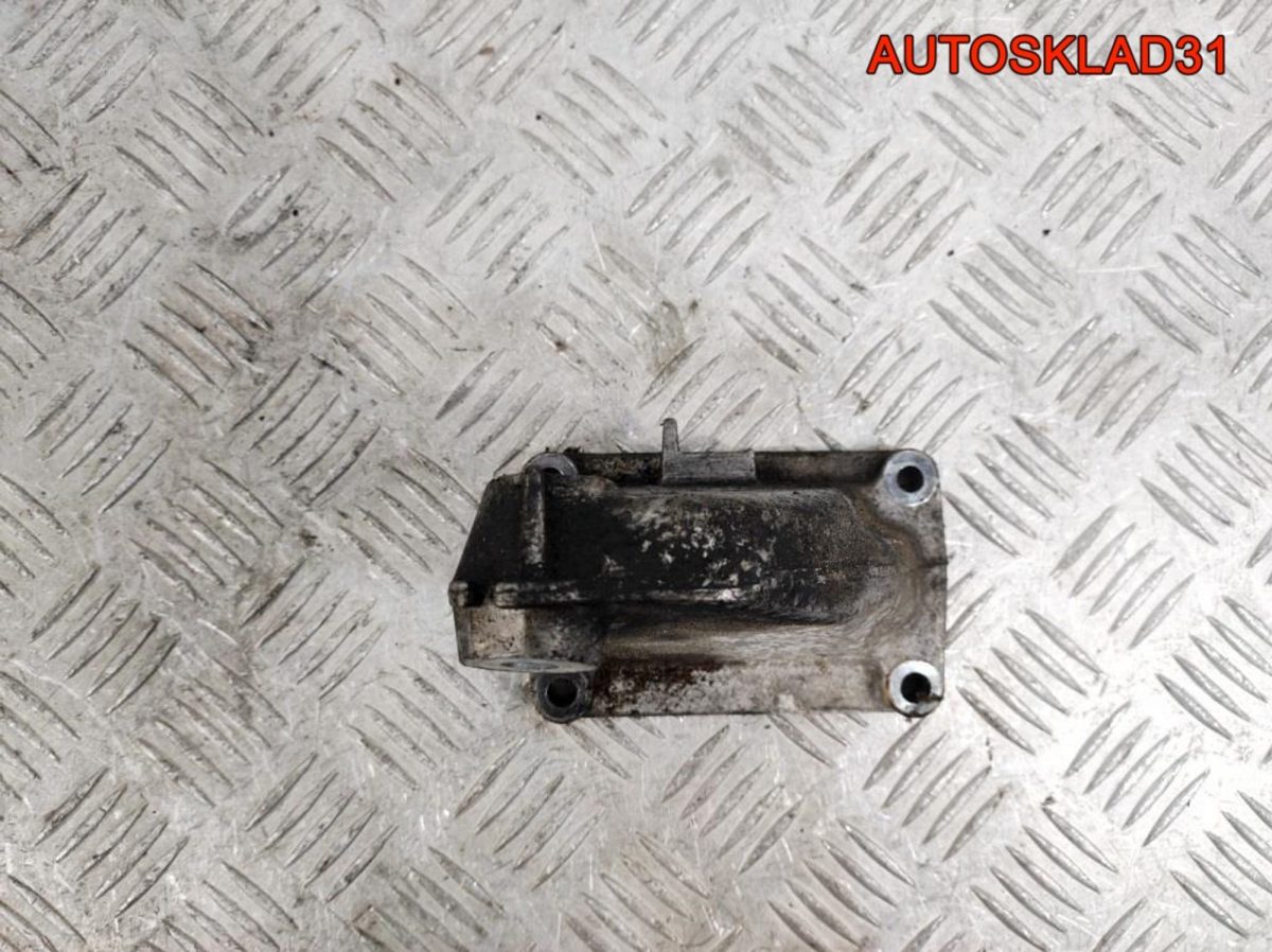 Кронштейн двигателя правый Mercedes W210 A1122231504 - АвтоСклад31.рф - авторазборка контрактные б/у запчасти в г. Белгород