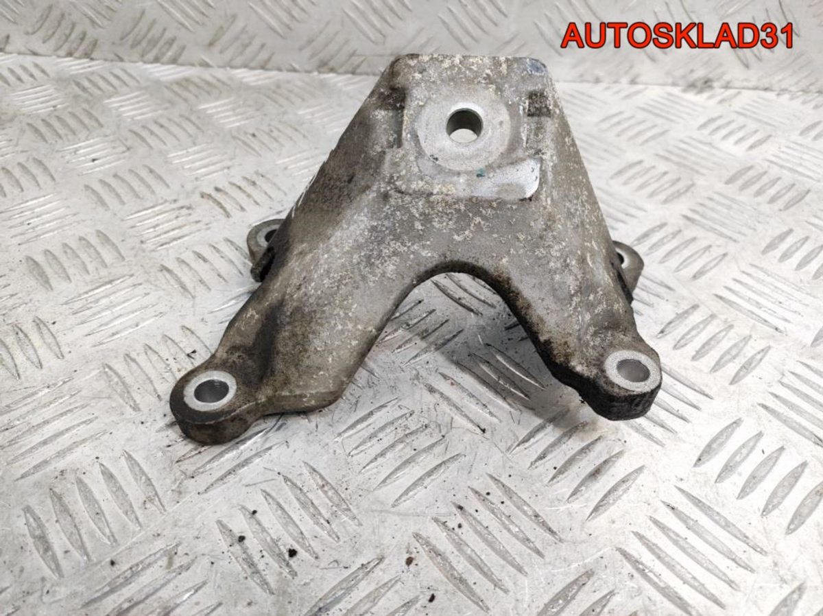 Кронштейн двигателя левый Audi A6 C6 2,4 BDW 4F0199307M - АвтоСклад31.рф - авторазборка контрактные б/у запчасти в г. Белгород