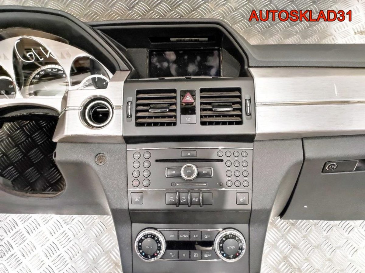 Торпедо Голое Mercedes GLK X204 A20468049879 - АвтоСклад31.рф - авторазборка контрактные б/у запчасти в г. Белгород