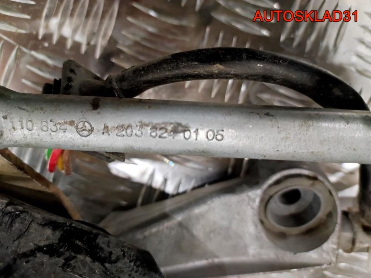 Трапеция дворников Mercedes W203 A2038240305 - АвтоСклад31.рф - авторазборка контрактные б/у запчасти в г. Белгород