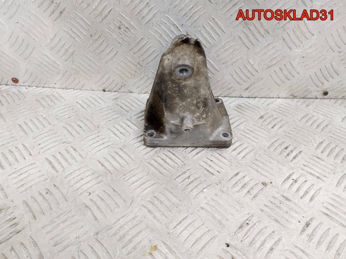 Кронштейн двигателя правый Mercedes Benz W210 2.2 CDI A6042230004 - АвтоСклад31.рф - авторазборка контрактные б/у запчасти в г. Белгород