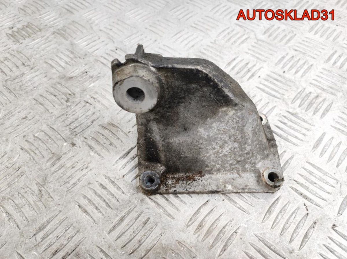 Кронштейн двигателя правый Mercedes W210 A1122231504 - АвтоСклад31.рф - авторазборка контрактные б/у запчасти в г. Белгород