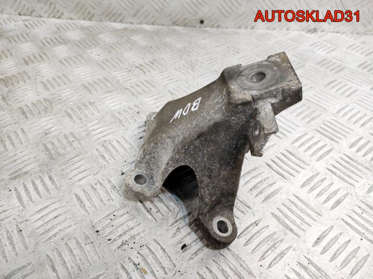 Кронштейн двигателя левый Audi A6 C6 2,4 BDW 4F0199307N - АвтоСклад31.рф - авторазборка контрактные б/у запчасти в г. Белгород