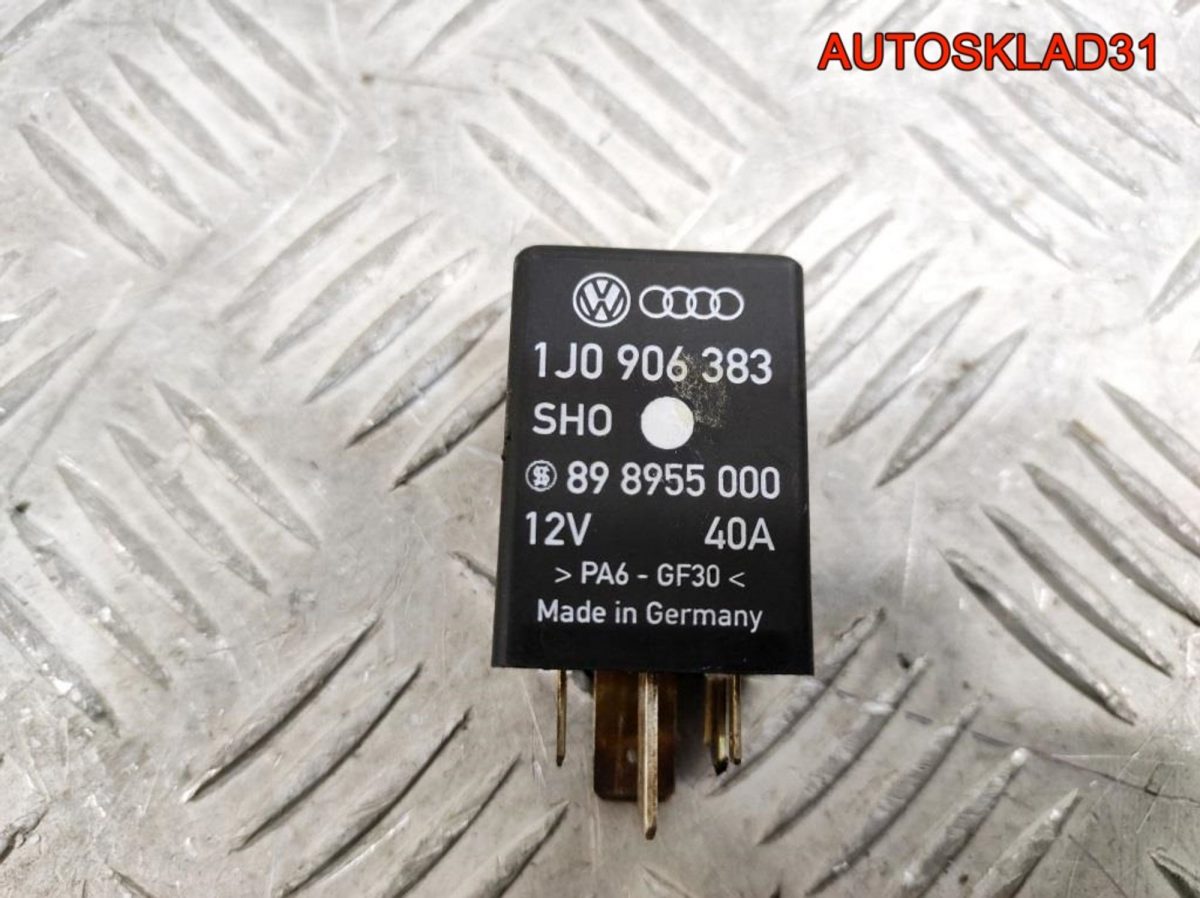 Реле топливного насоса 409 VW Passat B5 1J0906383 - АвтоСклад31.рф - авторазборка контрактные б/у запчасти в г. Белгород