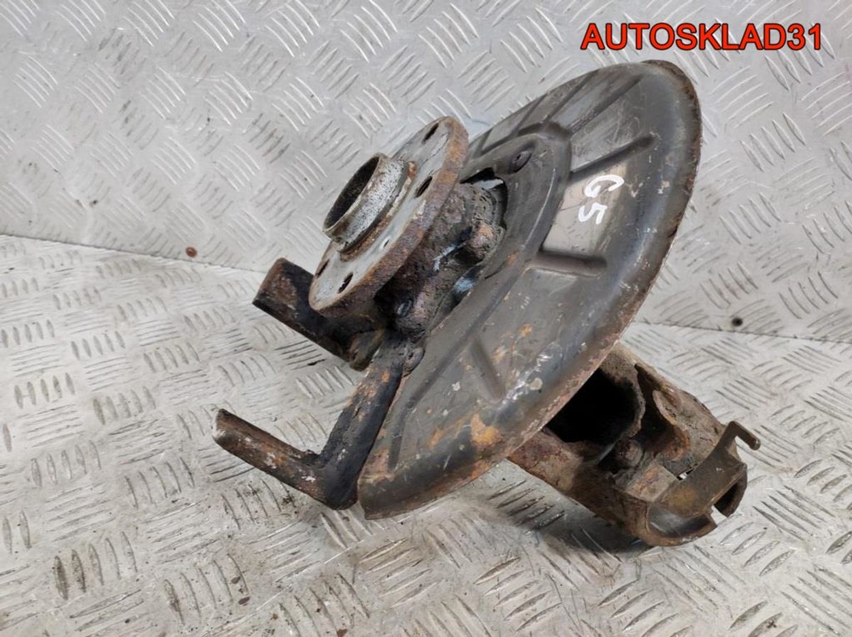 Кулак поворотный передний правый VW Golf 1K0407256P - АвтоСклад31.рф - авторазборка контрактные б/у запчасти в г. Белгород