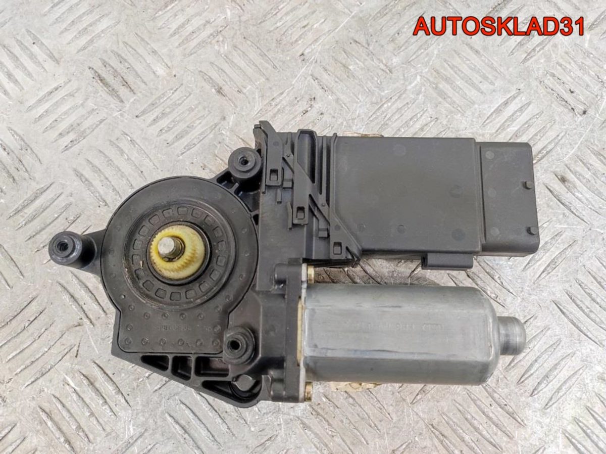 Моторчик стеклоподъёмника передний правый VW Passat B5 3B4837752BS - АвтоСклад31.рф - авторазборка контрактные б/у запчасти в г. Белгород