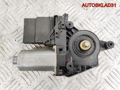 Моторчик стеклоподъемника задний левый VW Passat B5 3B9839751CA - АвтоСклад31.рф - авторазборка контрактные б/у запчасти в г. Белгород