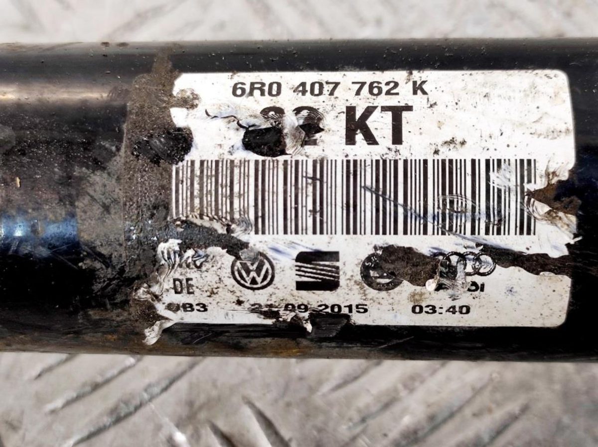 Полуось передняя правая Skoda Fabia 3 1.2 CBZJ 6R0407762K - АвтоСклад31.рф - авторазборка контрактные б/у запчасти в г. Белгород