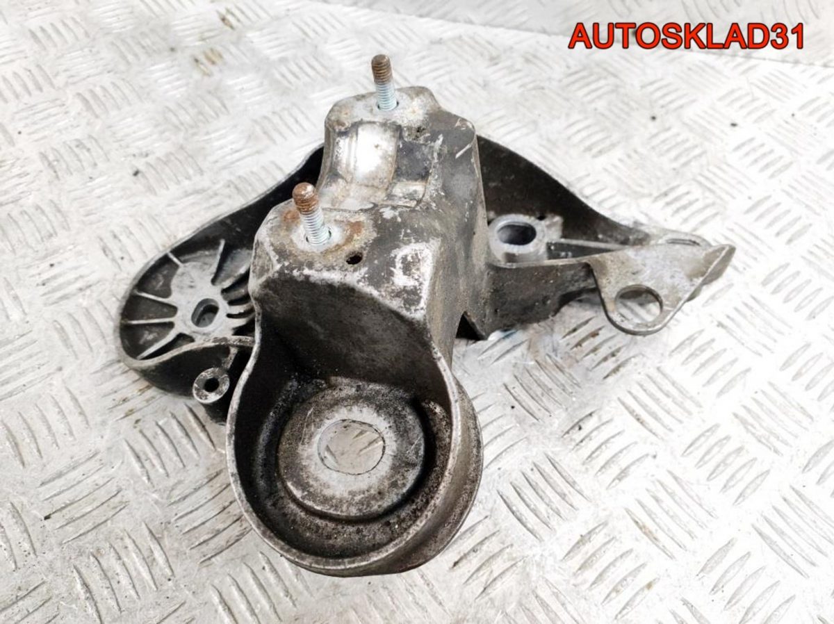 Кронштейн двигателя левый Audi A6 C6 4F0199351H - АвтоСклад31.рф - авторазборка контрактные б/у запчасти в г. Белгород