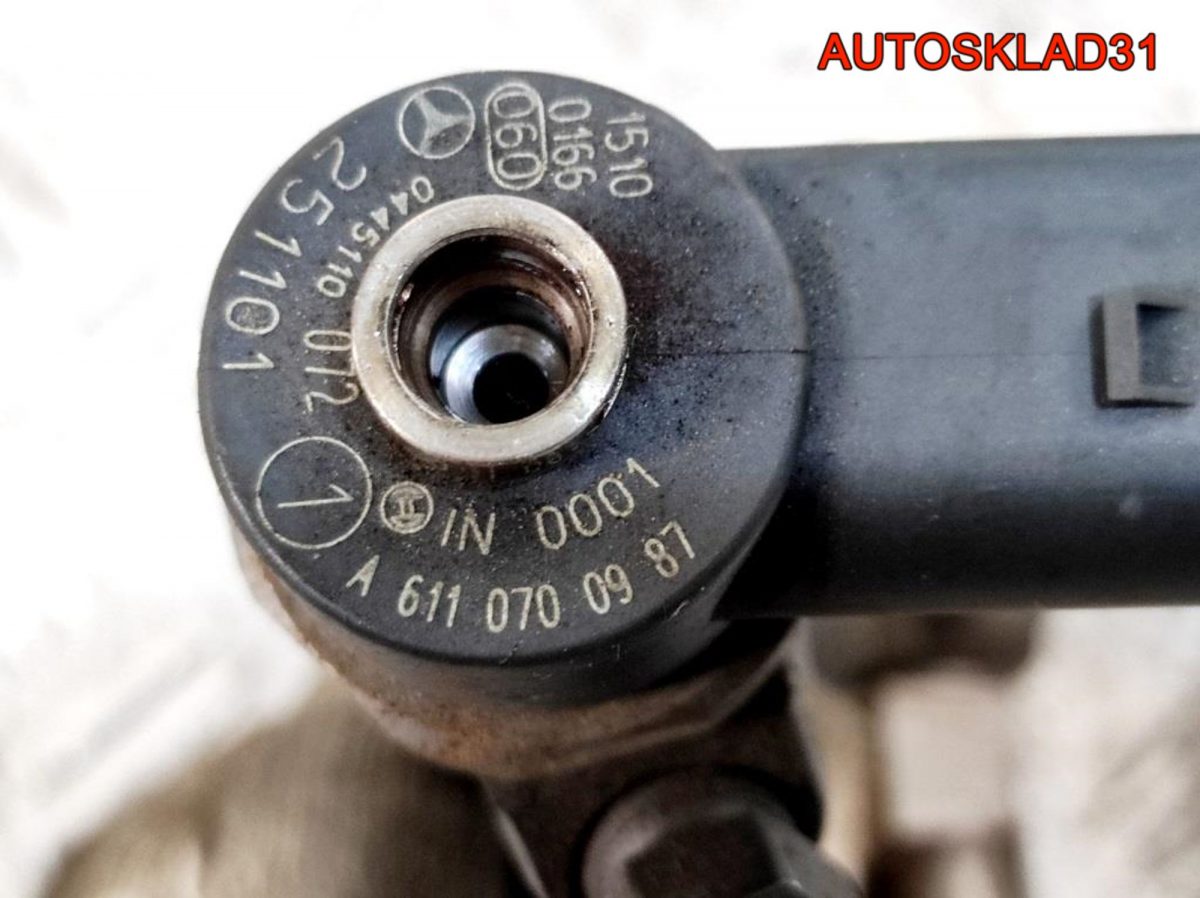Форсунка дизельная Mercedes Benz W203 2,2 611.962 A6110700987 - АвтоСклад31.рф - авторазборка контрактные б/у запчасти в г. Белгород