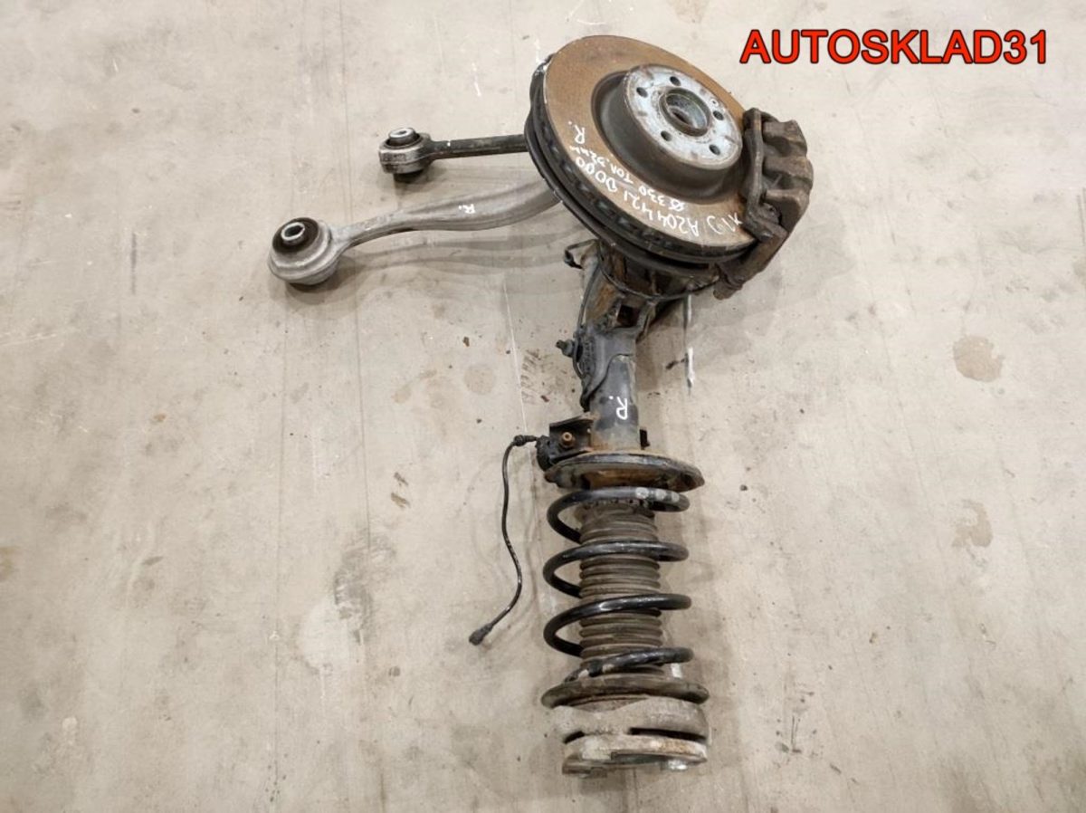 Кулак поворотный передний правый Mercedes GLK 2,2 651.912 A2043323001 - АвтоСклад31.рф - авторазборка контрактные б/у запчасти в г. Белгород