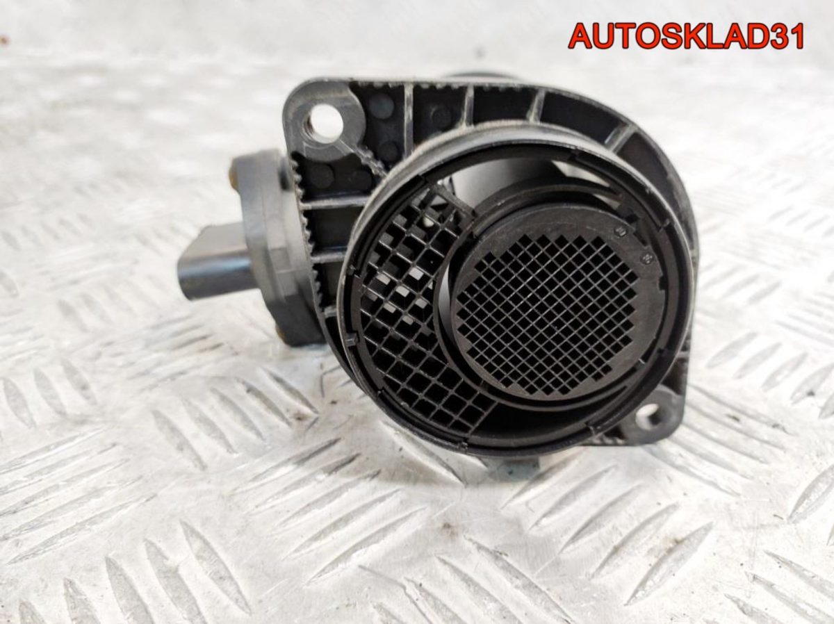 Расходомер воздуха VW Transporter T4 1,9 ABL 038906461 - АвтоСклад31.рф - авторазборка контрактные б/у запчасти в г. Белгород