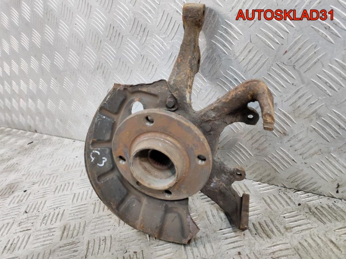 Кулак поворотный передний правый VW Golf 3 191407256C - АвтоСклад31.рф - авторазборка контрактные б/у запчасти в г. Белгород