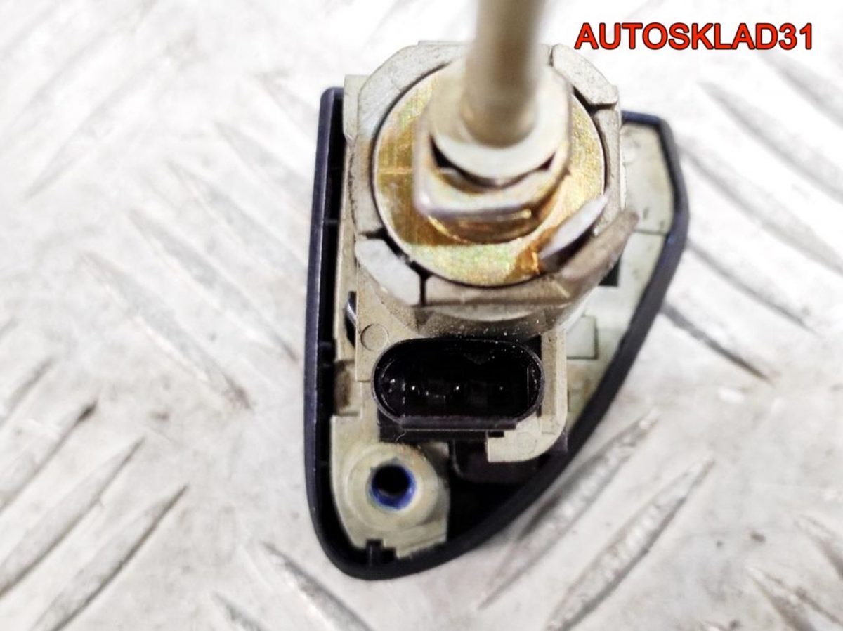 Вставка замка двери левая Mercedes W211 A2037602377 - АвтоСклад31.рф - авторазборка контрактные б/у запчасти в г. Белгород