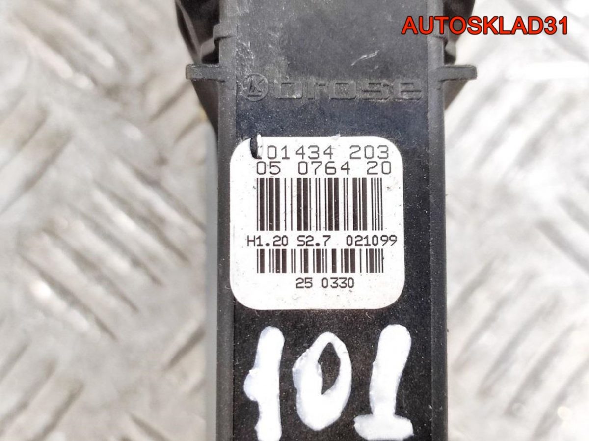 Моторчик стеклоподъёмника передний правый VW Passat B5 3B4837752EG - АвтоСклад31.рф - авторазборка контрактные б/у запчасти в г. Белгород