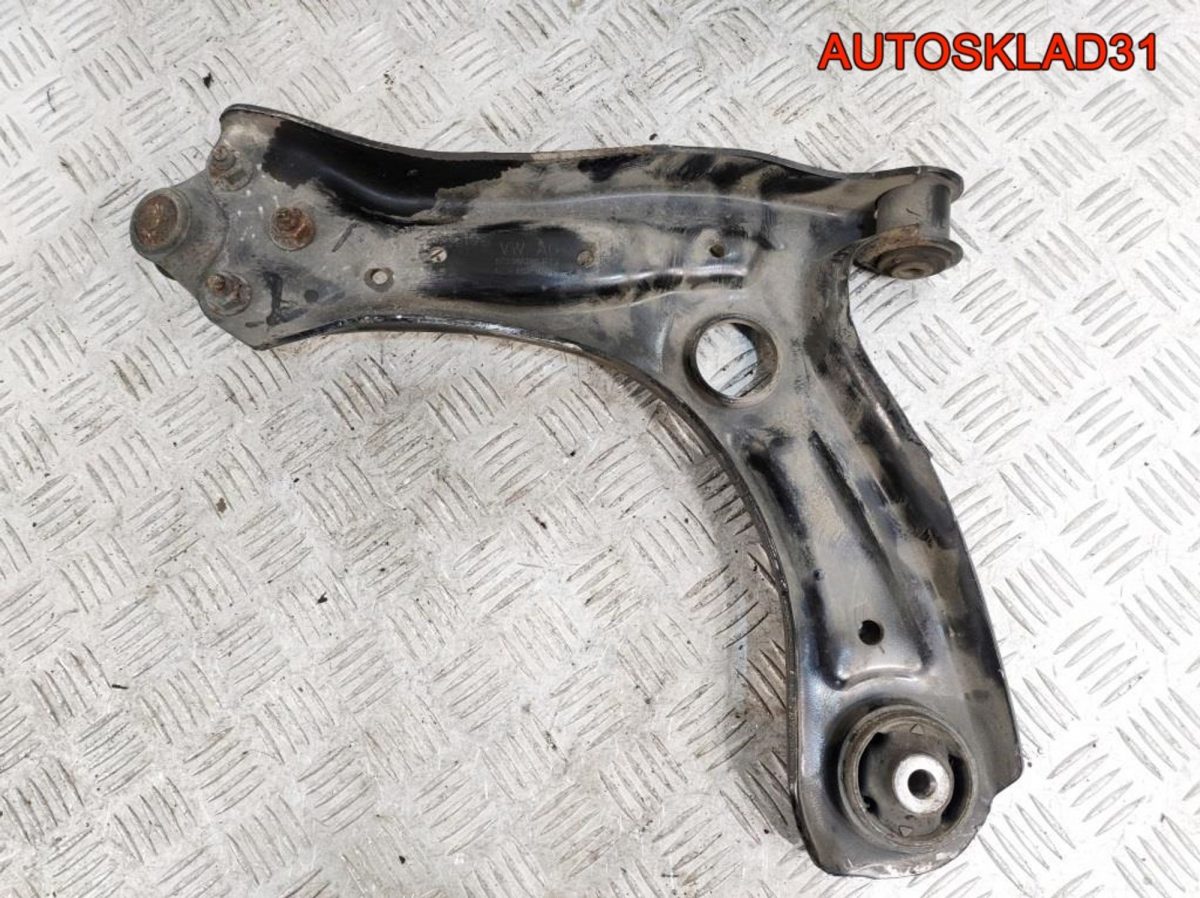 Рычаг передний правый нижний Skoda Fabia 3 6R0407152F - АвтоСклад31.рф - авторазборка контрактные б/у запчасти в г. Белгород
