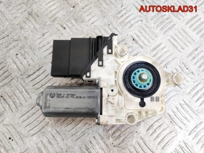 Моторчик стеклоподъемника задний левый VW Golf 5 1K0959703B - АвтоСклад31.рф - авторазборка контрактные б/у запчасти в г. Белгород