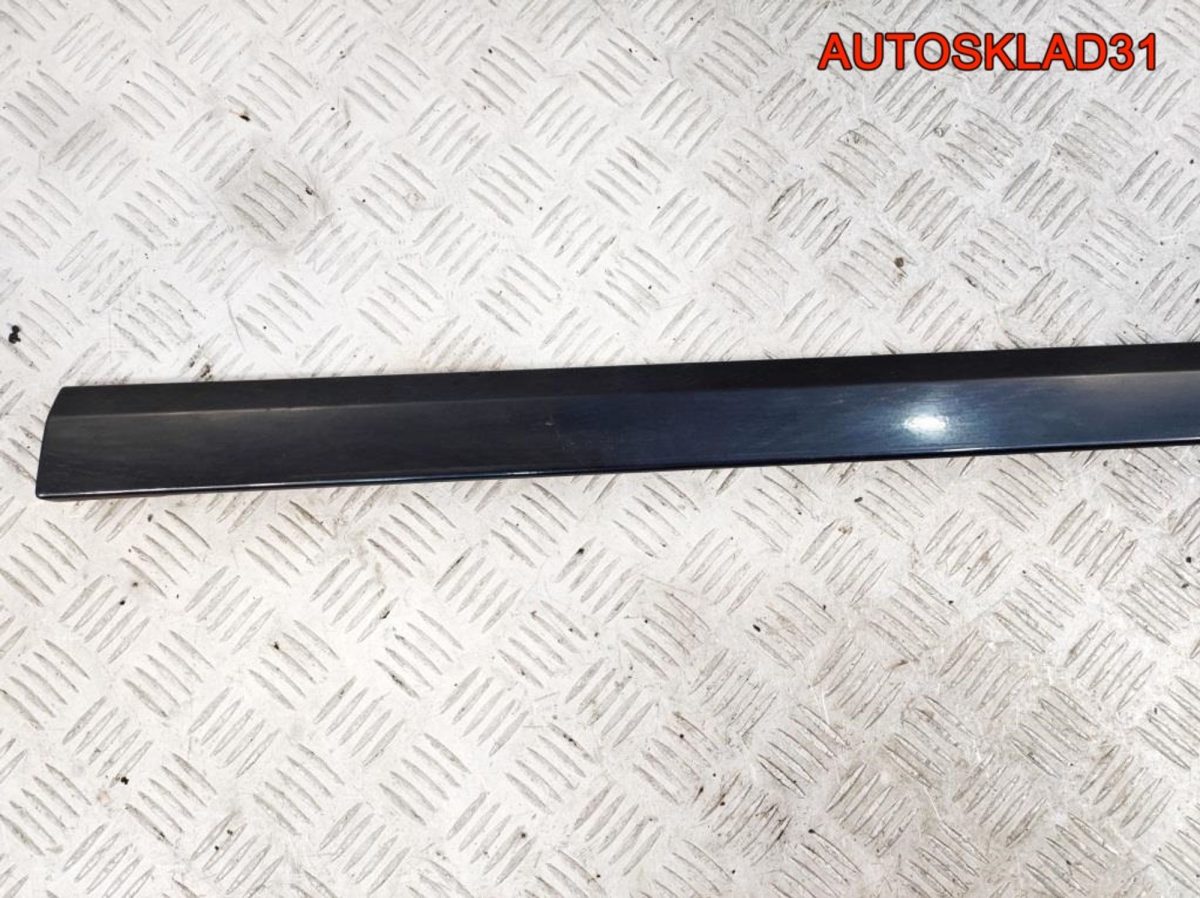 Молдинг передней правой двери Mercedes W211 A2116901062 - АвтоСклад31.рф - авторазборка контрактные б/у запчасти в г. Белгород