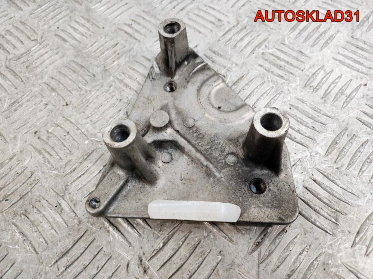 Кронштейн двигателя правый Opel Astra G 1,7 Y17DT 5684110 - АвтоСклад31.рф - авторазборка контрактные б/у запчасти в г. Белгород