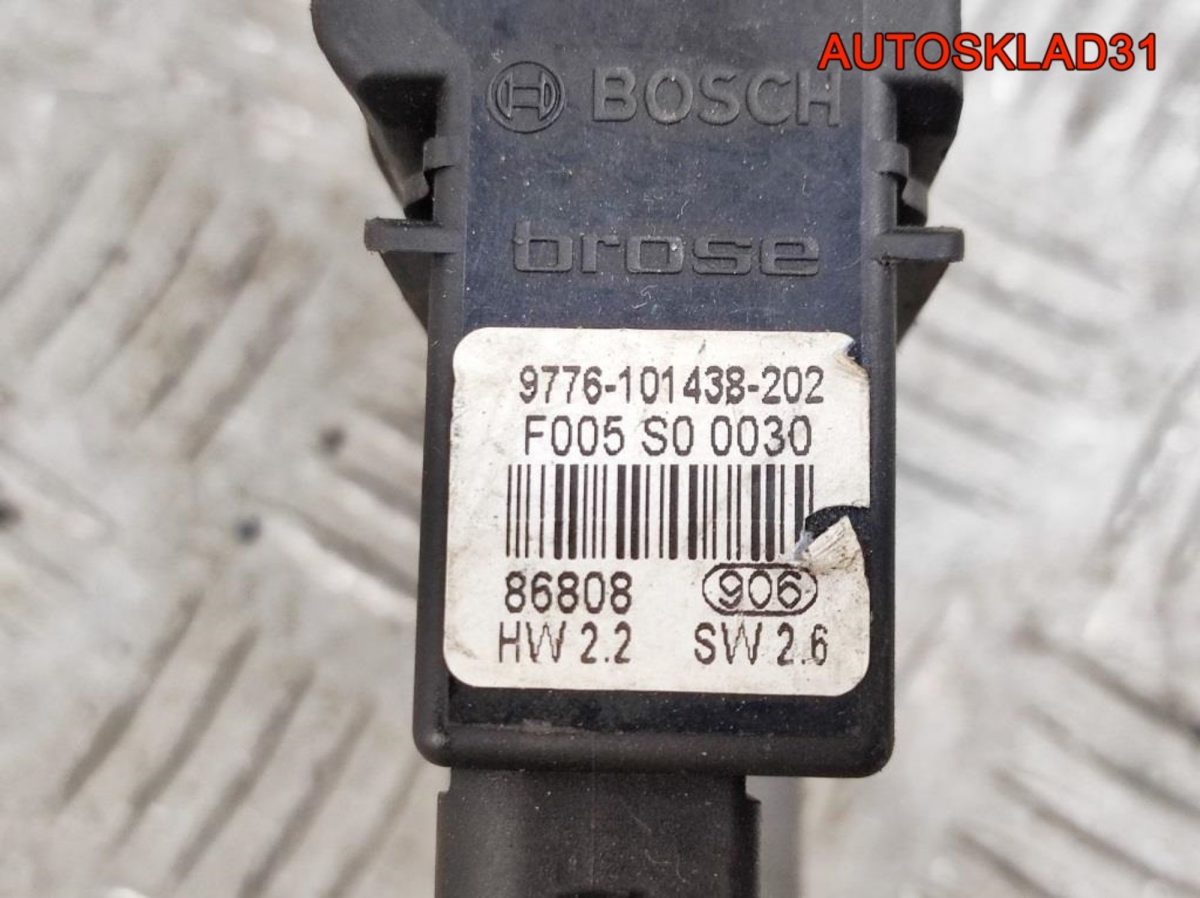 Моторчик стеклоподъемника задний правый VW Golf 4 1J4959812C - АвтоСклад31.рф - авторазборка контрактные б/у запчасти в г. Белгород