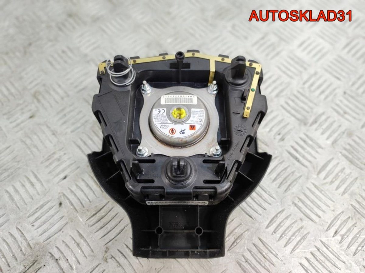 Подушка безопасности в руль Nissan Note E11 985109U09A - АвтоСклад31.рф - авторазборка контрактные б/у запчасти в г. Белгород
