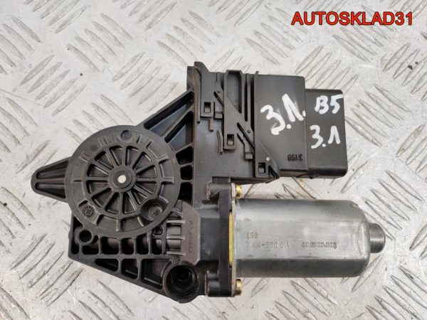 Накладка декоративная VW Golf 4 1,6 AZD 036129607BE - АвтоСклад31.рф - авторазборка контрактные б/у запчасти в г. Белгород