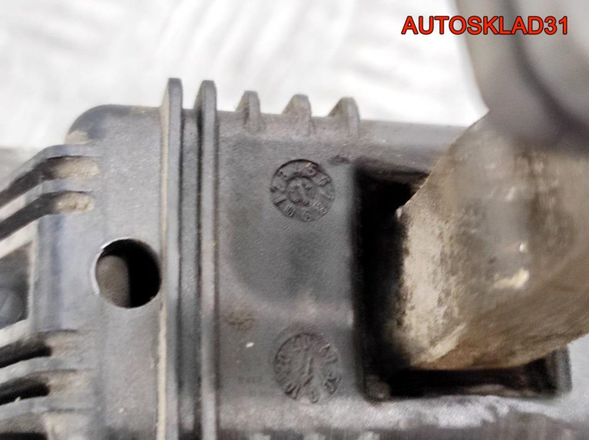 Ограничитель двери передней Toyota Avensis T250 6861005040 - АвтоСклад31.рф - авторазборка контрактные б/у запчасти в г. Белгород