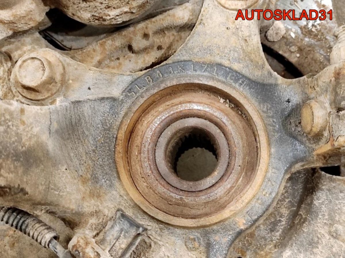 Кулак поворотный передний левый Ford Maverick 2 3,0 7KB4 6L8418K001AB - АвтоСклад31.рф - авторазборка контрактные б/у запчасти в г. Белгород