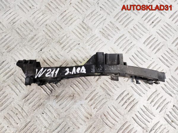 Молдинг задней правой двери Mercedes W211 A2116901262 - АвтоСклад31.рф - авторазборка контрактные б/у запчасти в г. Белгород