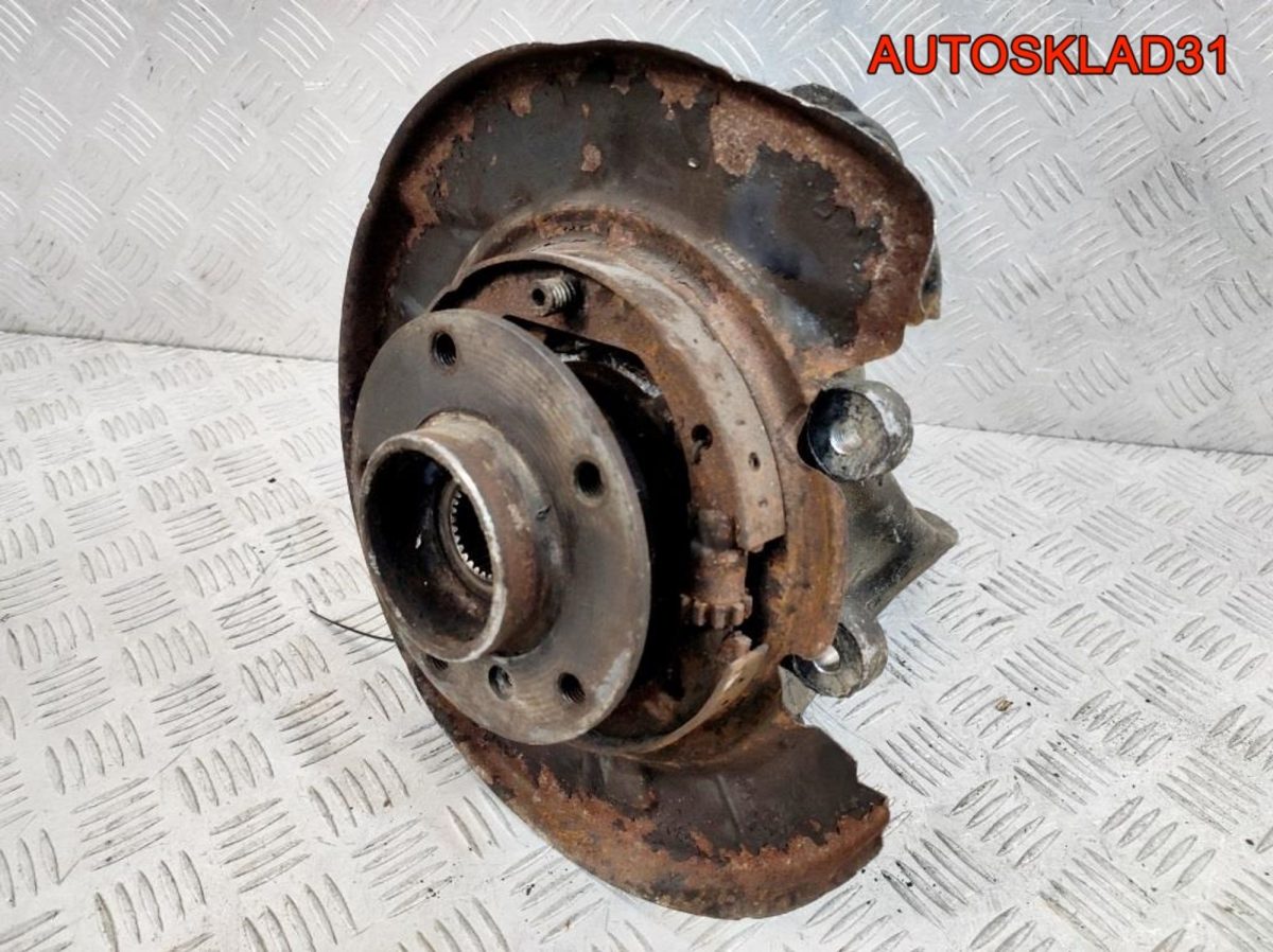 Кулак поворотный задний правый BMW E39 33321091336 - АвтоСклад31.рф - авторазборка контрактные б/у запчасти в г. Белгород
