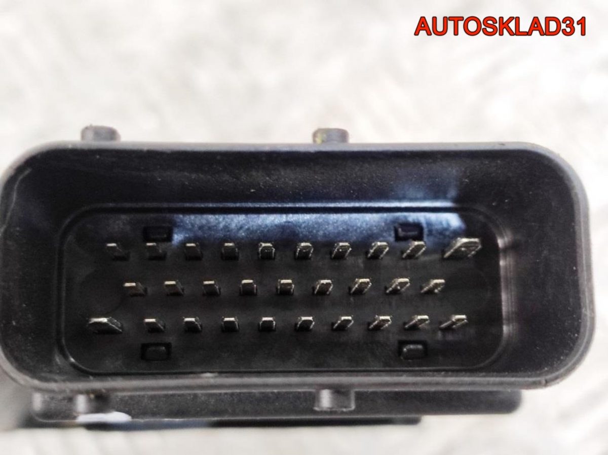 Моторчик стеклоподъёмника передний правый VW Golf 4 1J1959802D - АвтоСклад31.рф - авторазборка контрактные б/у запчасти в г. Белгород