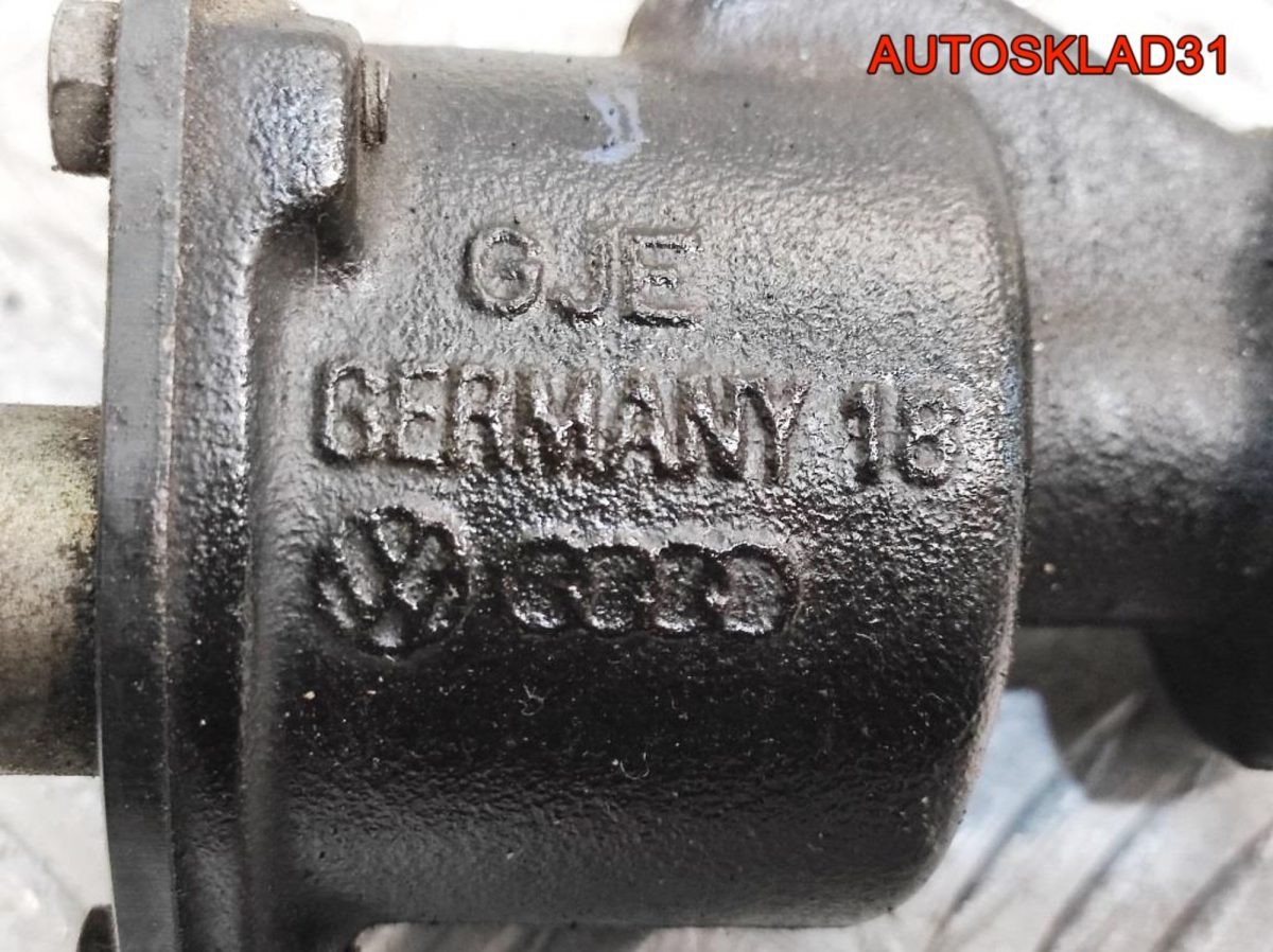Насос вакуумный VW Passat B5 1.9 AFN Дизель 028207A - АвтоСклад31.рф - авторазборка контрактные б/у запчасти в г. Белгород