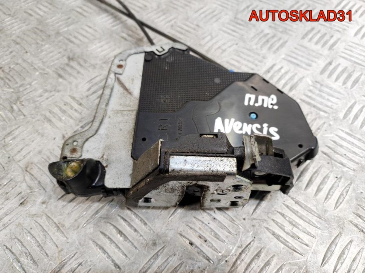 Замок двери передней правой Toyota Avensis T250 6903033251 - АвтоСклад31.рф - авторазборка контрактные б/у запчасти в г. Белгород
