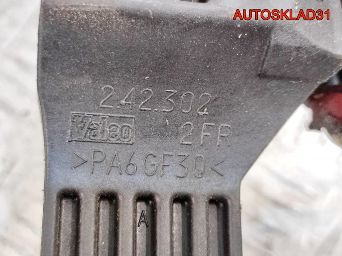 Кронштейн ручки передней правой Toyota Avensis T250 6920102060 - АвтоСклад31.рф - авторазборка контрактные б/у запчасти в г. Белгород