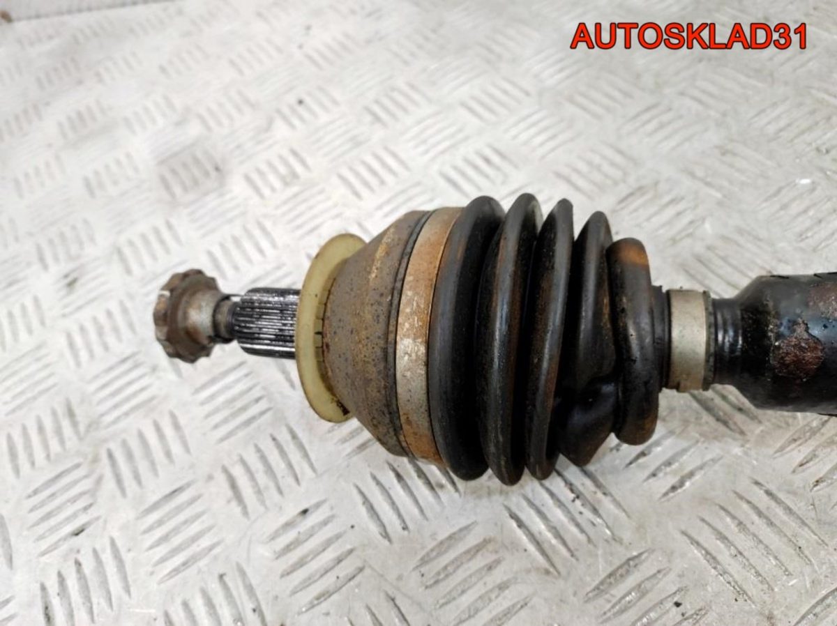 Полуось передняя правая Skoda Rapid 6R0407762A - АвтоСклад31.рф - авторазборка контрактные б/у запчасти в г. Белгород