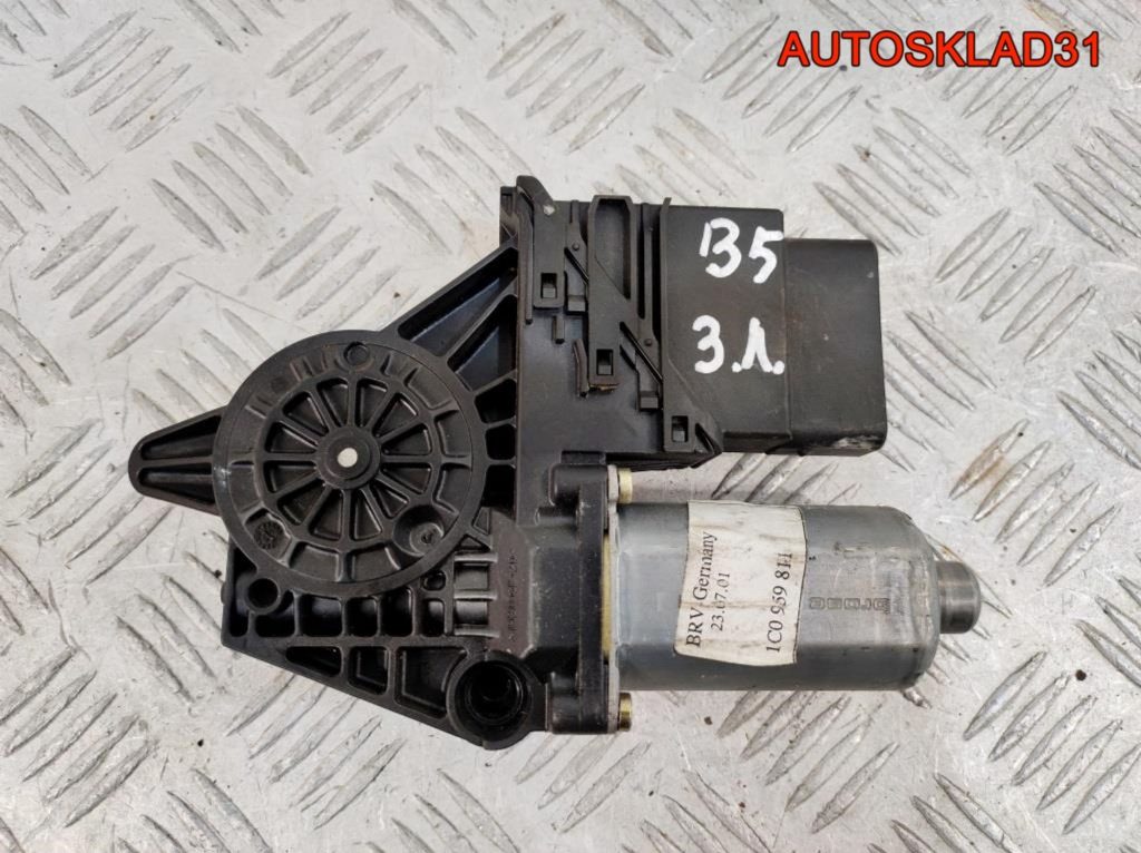 Моторчик стеклоподъемника зад левый VW Passat B5 3B5839751BF - АвтоСклад31.рф - авторазборка контрактные б/у запчасти в г. Белгород Моторчик стеклоподъемника зад левый VW Passat B5 3B5839751BF - АвтоСклад31.рф - авторазборка контрактные б/у запчасти в г. Белгород