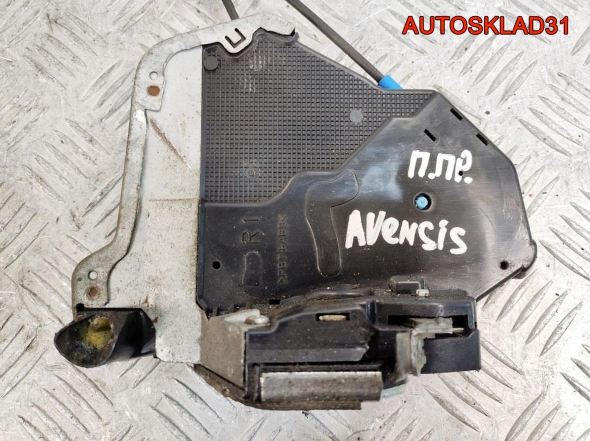 Замок двери передней правой Toyota Avensis T250 6903033251 - АвтоСклад31.рф - авторазборка контрактные б/у запчасти в г. Белгород