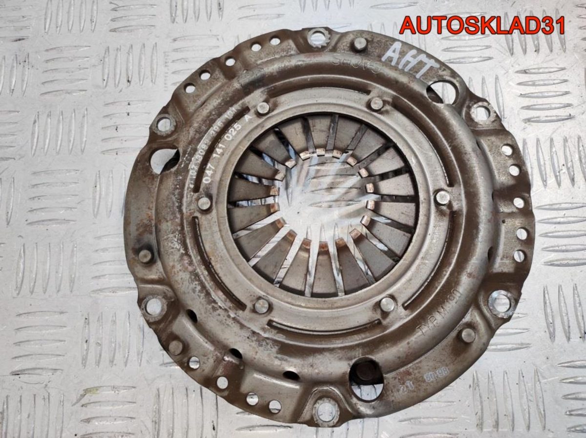 Маховик в сборе со сцеплением VW Lupo 1.0 AHT 047141025A - АвтоСклад31.рф - авторазборка контрактные б/у запчасти в г. Белгород
